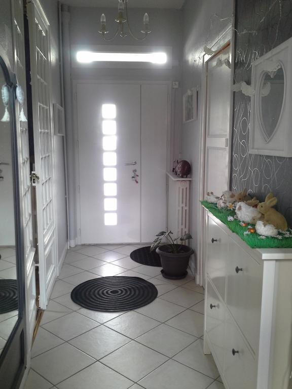 Bed and Breakfast L'Alsacienne Saint-Pierre-des-Corps Exterior foto
