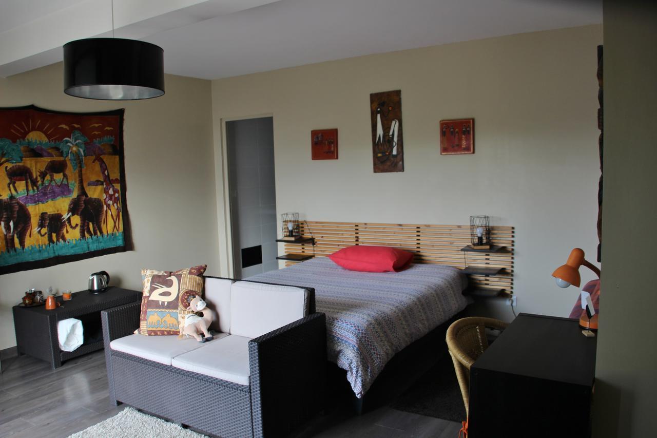 Bed and Breakfast L'Alsacienne Saint-Pierre-des-Corps Exterior foto